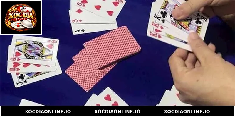 Liêng – Trò Chơi Trí Tuệ Đầy Kịch Tính Với Cơ Hội Đổi Đời